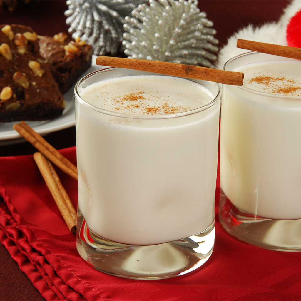 hot eggnog 热蛋酒